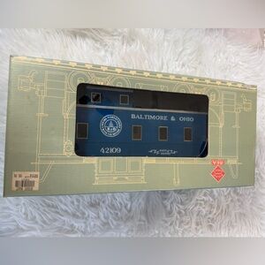 REA Caboose 42109 Model Train Caboose Baltimore & Ohio Made in Korea G-Scale